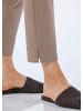 GOLDNER Kurzgröße:  Stretchhose LOUISA mit Taschen in taupe