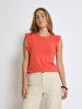 Peppercorn T-Shirt in Hot Coral