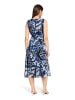 BETTY & CO Chiffonkleid ohne Arm in Weiß/Dunkelblau