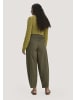Hessnatur Hessnatur Gewebe Hose Barrel Leg aus Bio-Baumwolle mit Elasthan in goldoliv