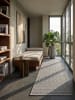 KADIMA DESIGN Wetterfester Flachwebteppich mit Ethno-Rautenmuster und Bordüre in Grau