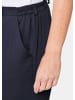 GOLDNER Sportive Hose Anna aus trageangenehmen Satin in dunkelmarine