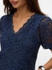mama licious Kleid aus Spitze in Navy Blazer 1