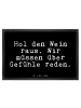 Mr. & Mrs. Panda Eingangsläufer Hol den Wein raus.... mit Spruch in Schwarz