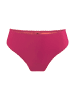 Linga Dore String in Raspberry