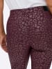 sheego Hose in burgund-bedruckt