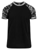 Urban Classics T-Shirts in blk/darkcamo