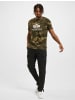 Alpha Industries Alpha Industries T-Shirt in olive camo