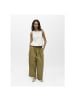 Object Top in white
