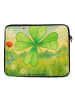 Mr. & Mrs. Panda Laptop Bag Blume Kleeblatt Design ohne Spruch in Weiß