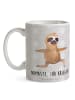 Mr. & Mrs. Panda Tasse Faultier Yoga mit Spruch in Grau Pastell