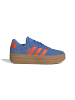 adidas Sneaker Vl Court Bold in ray blue/impact orange/gum