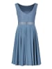 Vera Mont Abendkleid mit Spitze in Hushed Blue