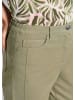 GOLDNER Kurzgröße:  Baumwollhose mit Ziernähten in khaki
