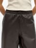 Object Lederhose in Seal Brown1