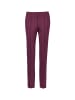 GOLDNER Kurzgröße:  Moderne Hose LOUISA mit streckenden Biesen in aubergine