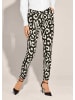 MADELEINE Druckhose mit kontraststarkem Animal-Print in schwarz / weiß