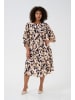KAFFE curve Kleid KCpaca Regular fit in Beige/Black/Peach Blurry Leaf