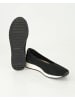 Terry Slipper in Schwarz