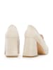 Wittchen Leather pumps in Light beige