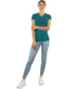 Janice 2 x Figurbetontes T-Shirt mit V-Ausschnitt Siena in Petrol