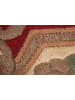 KADIMA DESIGN Traditioneller Wollteppich mit handgeschnitzten Details in Rot-Beige