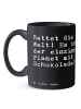 Mr. & Mrs. Panda Tasse Rettet die Welt! Es... mit Spruch in Schwarz