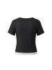 Fumo Women T-Shirt in Black
