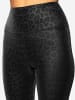 SASSYCLASSY Thermo Kunstleder Leggings mit Leo Print in Schwarz