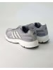 adidas Sneaker low in Grau