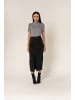 Nina Carter Langer Jeansrock mit Schlitz Stretch Denim Midi Rock in Schwarz