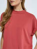 minus T-Shirt in Barn Red
