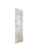 WALLART Garderobe - Pastellknospen am Wildblumenzweig in Creme-Beige