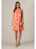 Adrianna Papell kurzes Sommerkleid Halter Trapeze Dress in Coral Multi