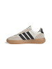 adidas Sneaker in beige