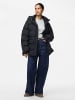 Pieces Wattierte Jacke in Black