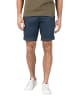 Timezone Feine Chino Shorts mit umgeschlagenem Saum in Blau