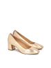 Kazar Pumps in Gold