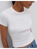 someday. Figurbetontes Rippshirt mit Rundhalsausschnitt in White
