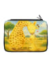 Mr. & Mrs. Panda Etui Giraffe Kind Design ohne Spruch in Weiß