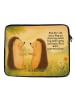 Mr. & Mrs. Panda Laptop Tasche Igel Liebe Design mit Spruch in Weiß
