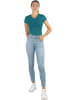 Janice 2 x Figurbetontes T-Shirt mit V-Ausschnitt Siena in Petrol