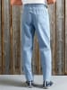 Sieh an! Schlupfjeans in blue-bleached