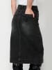 KOROSHI JEANS MIT LANGEM ROCK in Schwarzer Denim