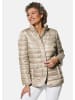 GOLDNER Kurzgröße:  Leichte Steppjacke mit vielen Details in beige