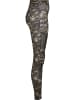Urban Classics Leggings in wood digital camo