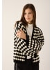 More & More gestreifte Strickjacke, weite Ärmel in black/offwhite
