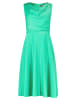 Vera Mont Cocktailkleid mit Wasserfallausschnitt in Bright Fern Green