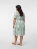 Vero Moda Gesmoktes Kleid in Snow White 1