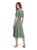Vera Mont Cocktailkleid mit Spitze in Pale Peridot